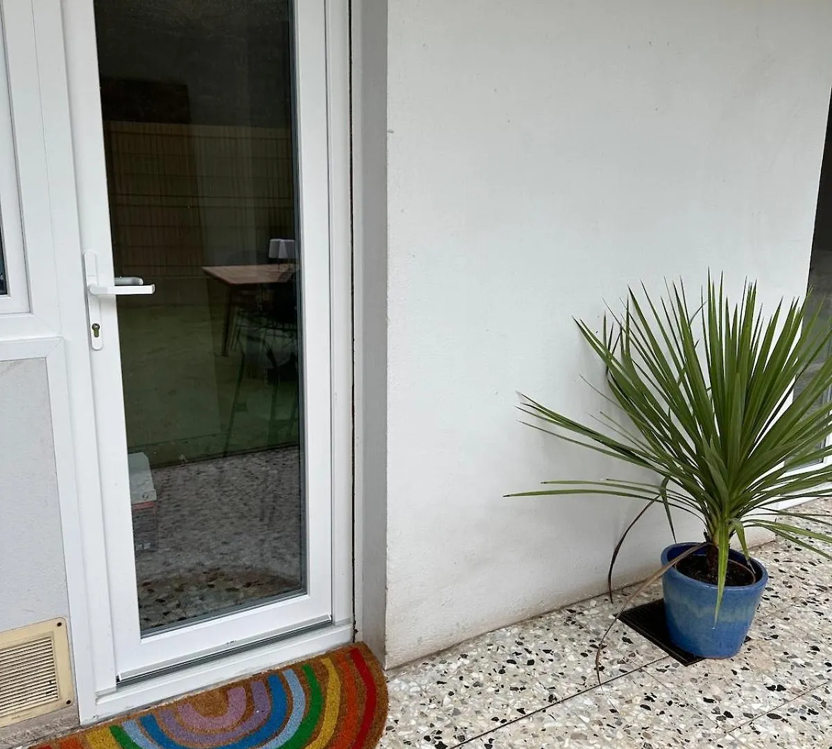 T2 With Garden And Parking Apartment Cannes France